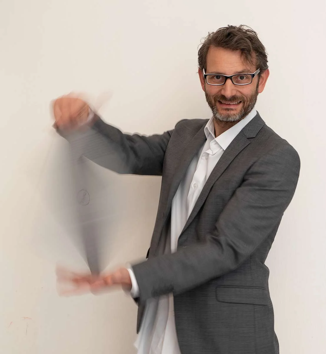 Dave Meyer spinning his computer and it's cool